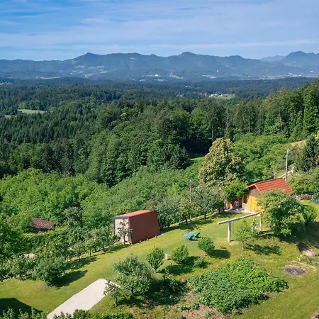 Holiday home Glamping Slavica Dramlje